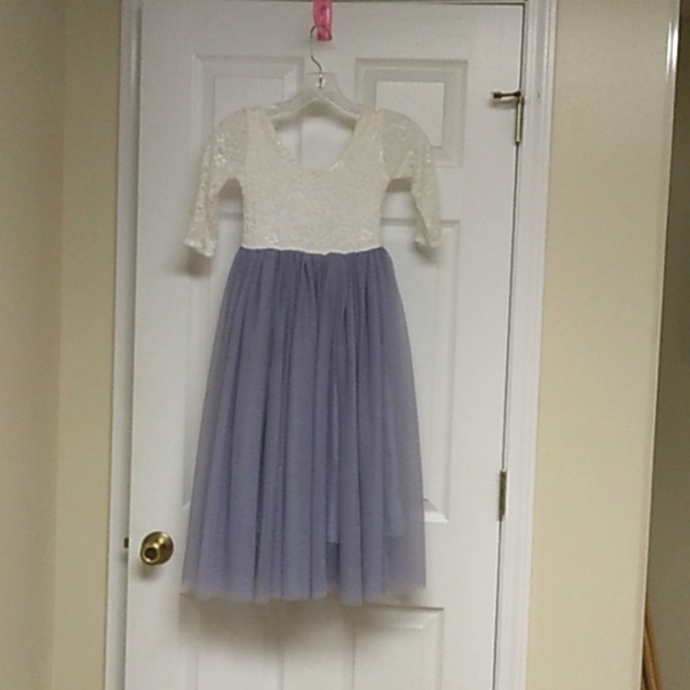 Cute Lace Flower Girl Costume